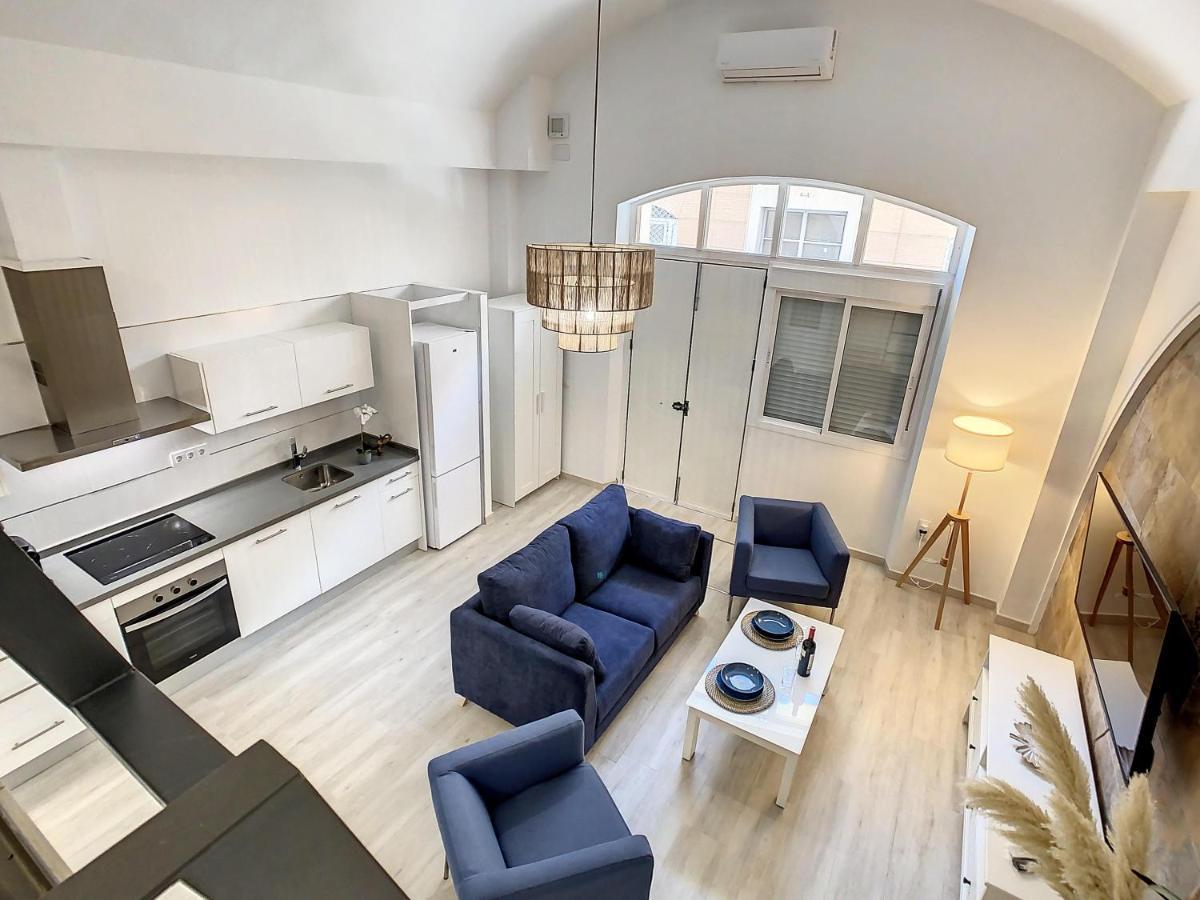 Apartcity Triana セビリア エクステリア 写真